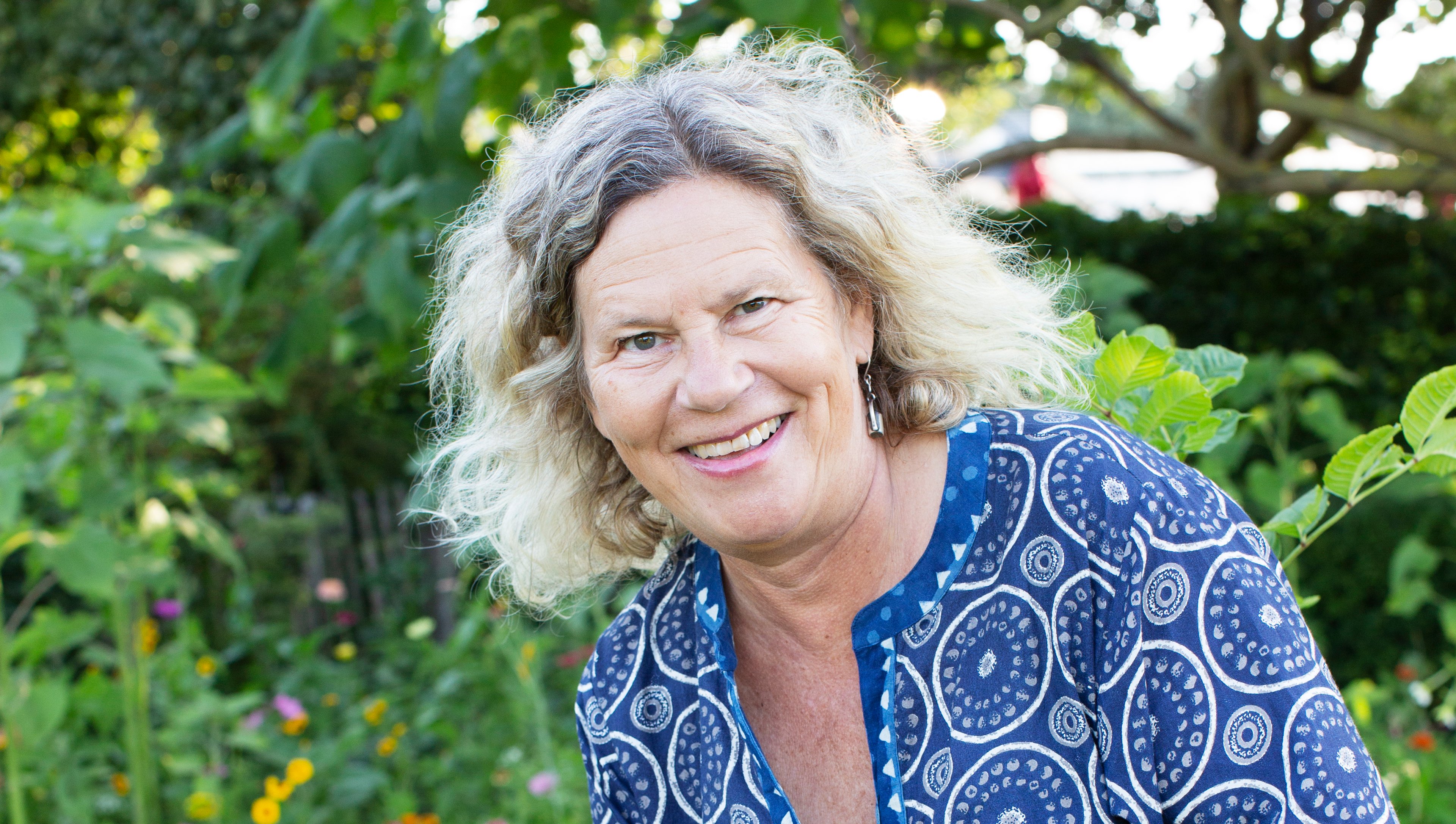 Gunnel Carlson, grundare av Tusen Tr&auml;dg&aring;rdar